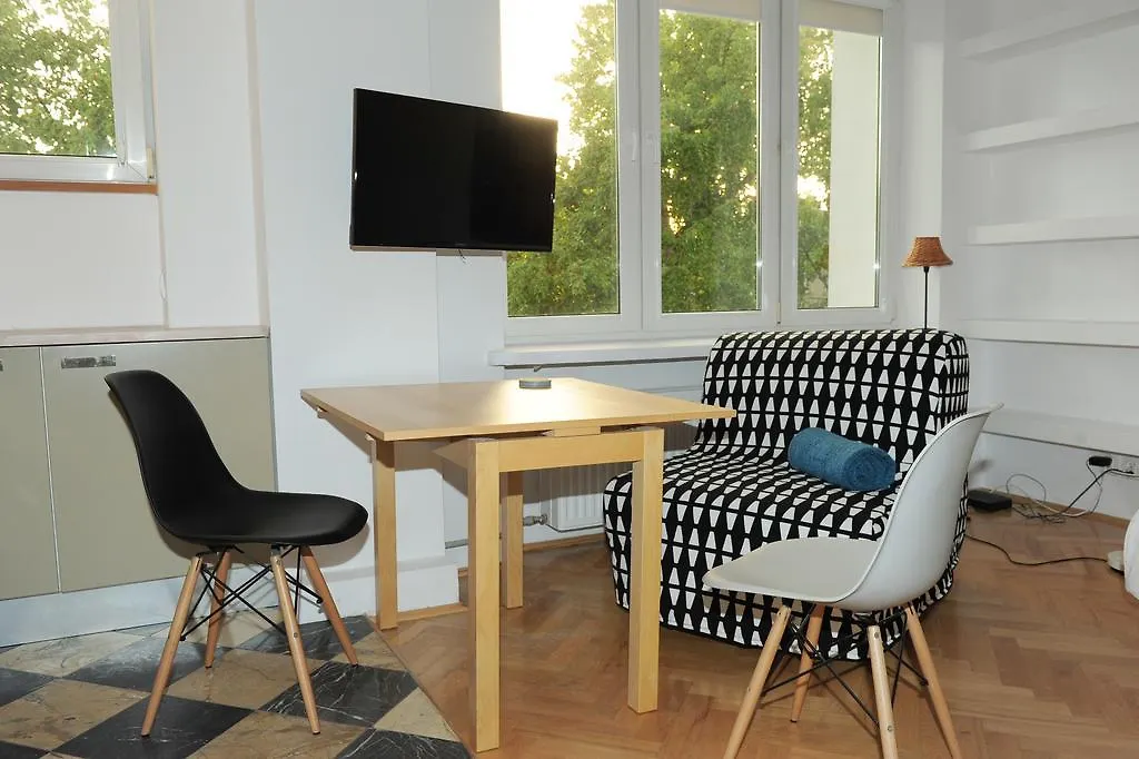 Studio Iwicka Apartment Warsaw