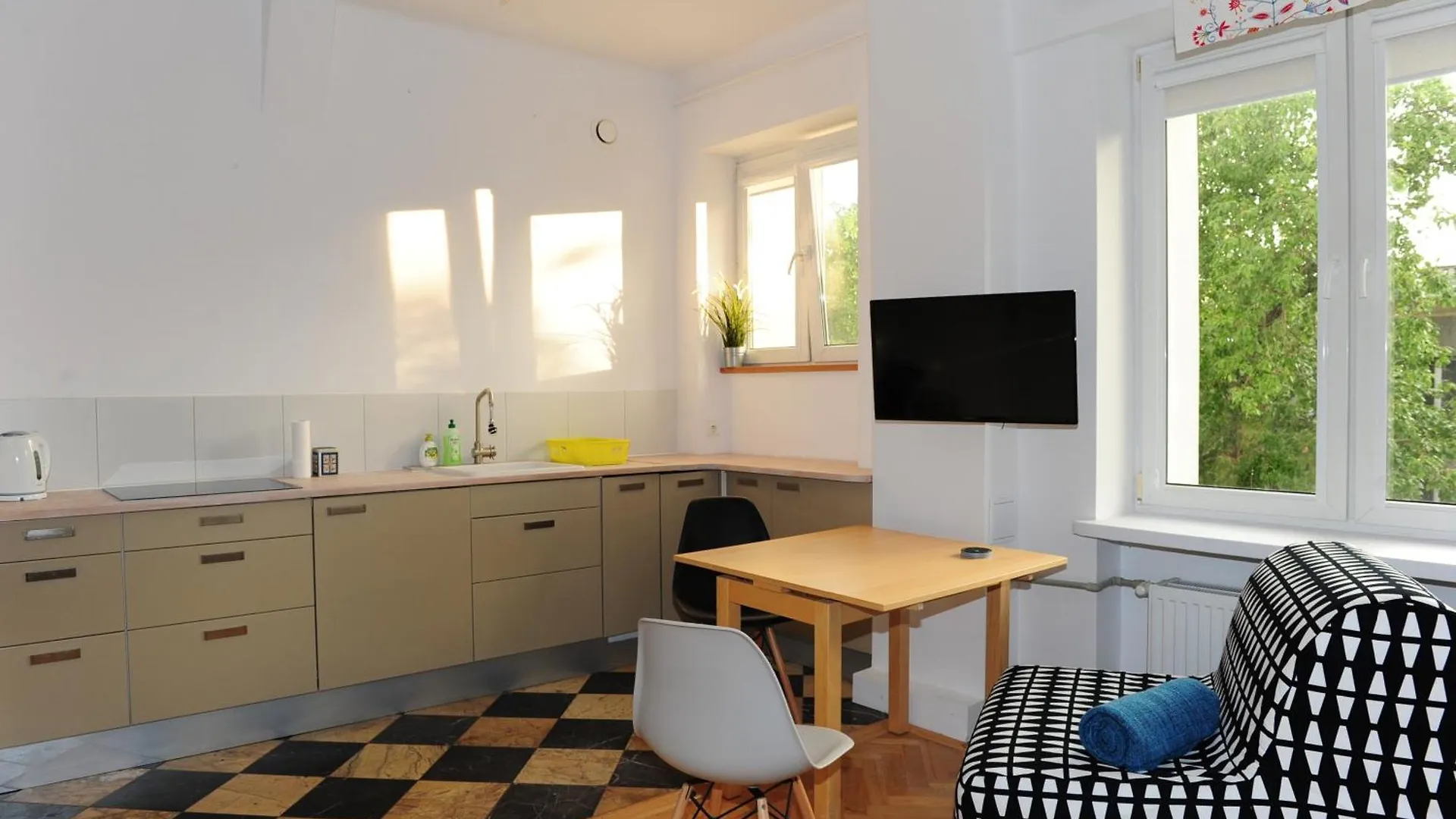 Apartament Studio Iwicka Warszawa